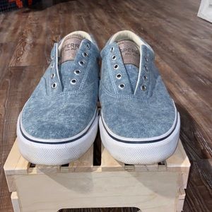 Sperry Top-Sider Canvas Sneaker - Light Blue Washed Denim/White - Size 13